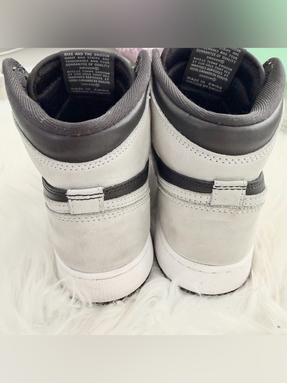 Jordan Retro 1 High OG ‘Shadow 2.0’ - Picture 5 of 9